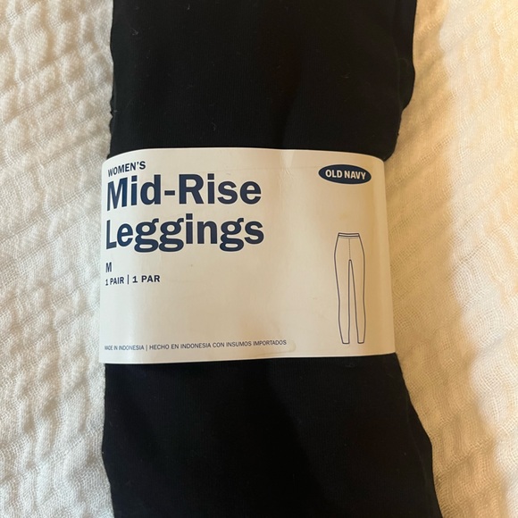 Old Navy Pants - Old navy black leggings